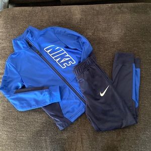 Nike track suit